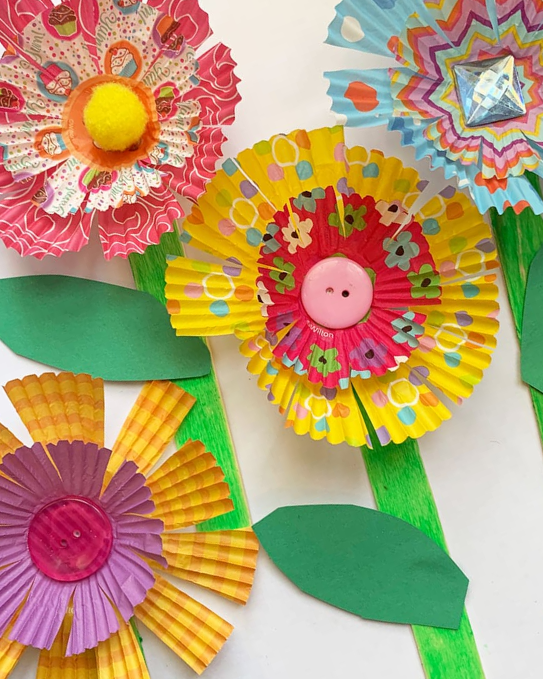 screen free flower carft sq